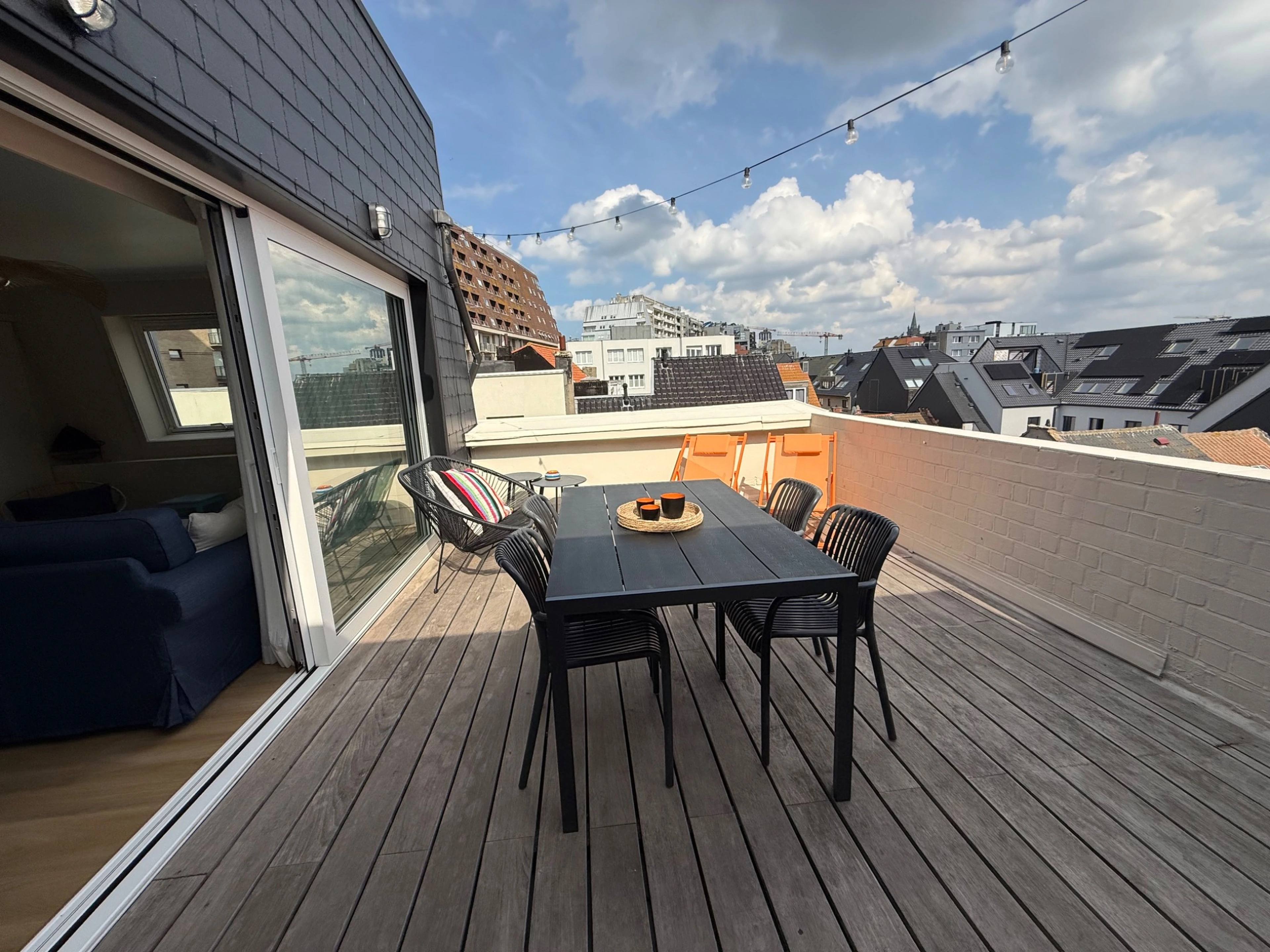 Terrasse ouverte sur le séjour